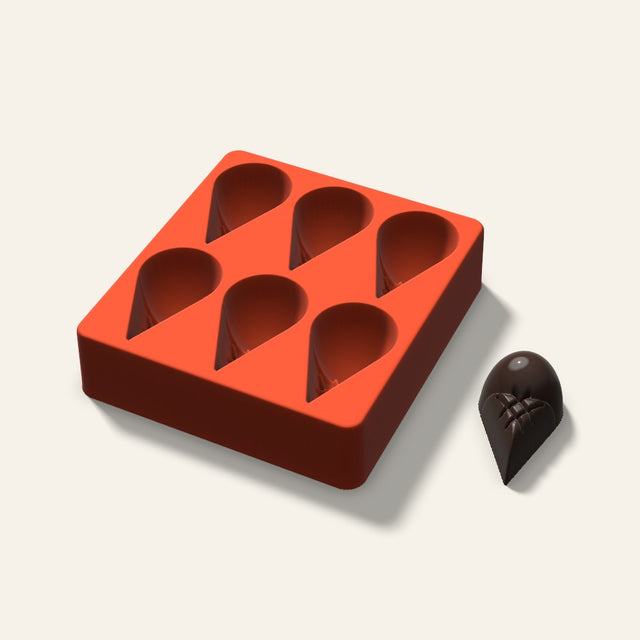 Ice Cream Cone Mini Cake Mold, 2.5 Inch, 6 Cavity, 3D render