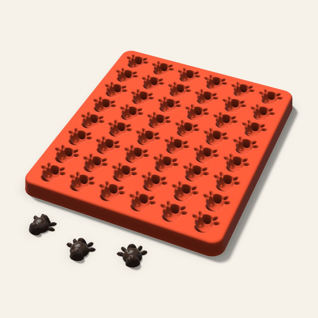 Cow Gummy Mold, 0.75 Inch, 48 Cavity, 3D render