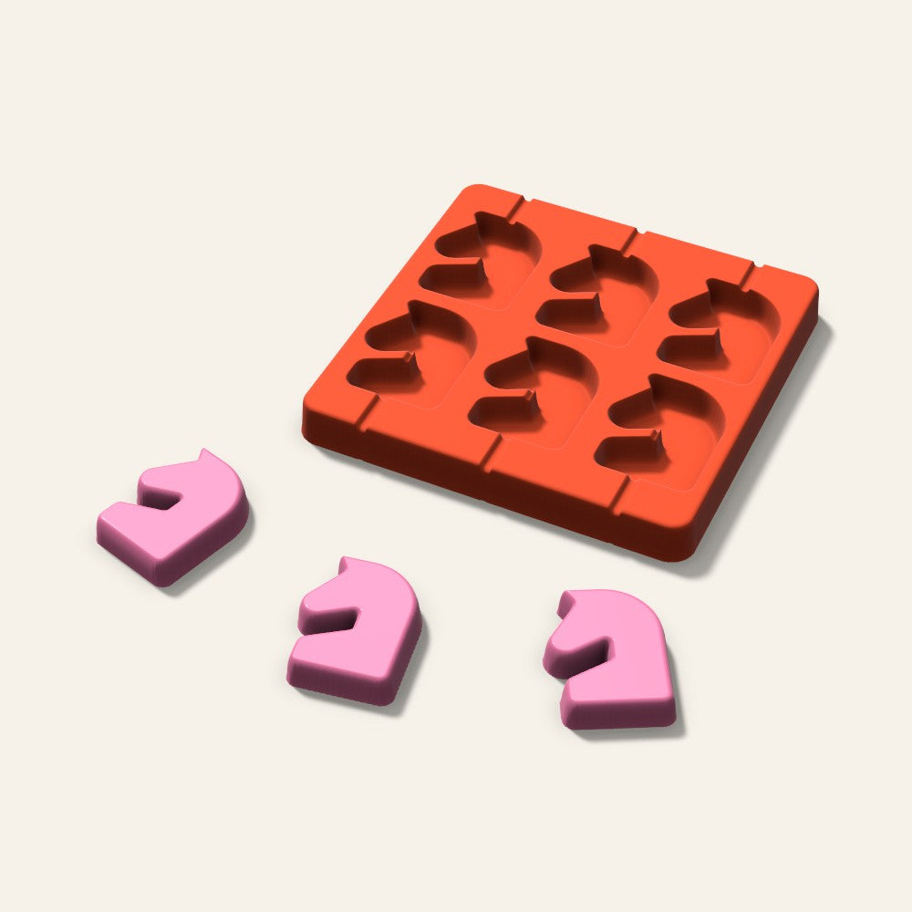 Chess Knight Lollipop Mold, 2 Inch, 6 Cavity, 3D render