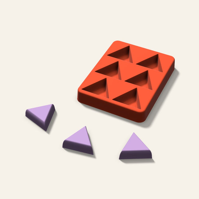 Triangle Wax Melt Mold, 1.5 Inch, 6 Cavity, 3D render